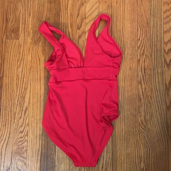 Andie The Mykonos One Piece LT Swimsuit Cherry Red Size S tall NWT - Picture 4 of 7